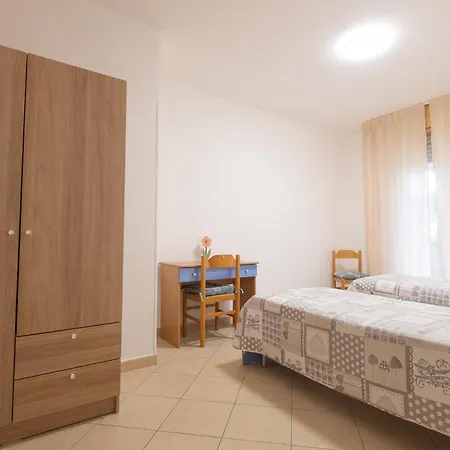  Trilussa - *